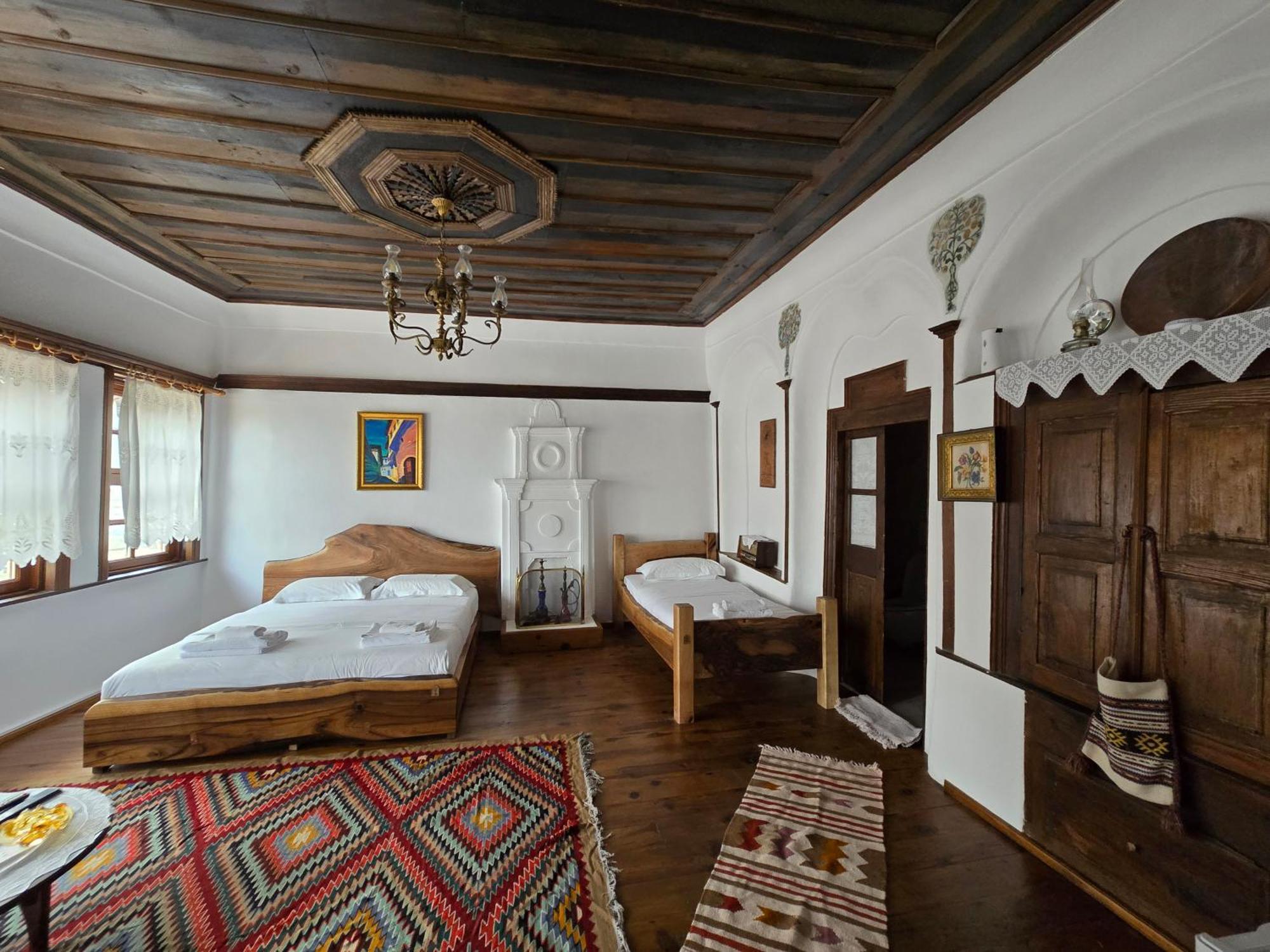 Hotel Ansel Berat Ngoại thất bức ảnh