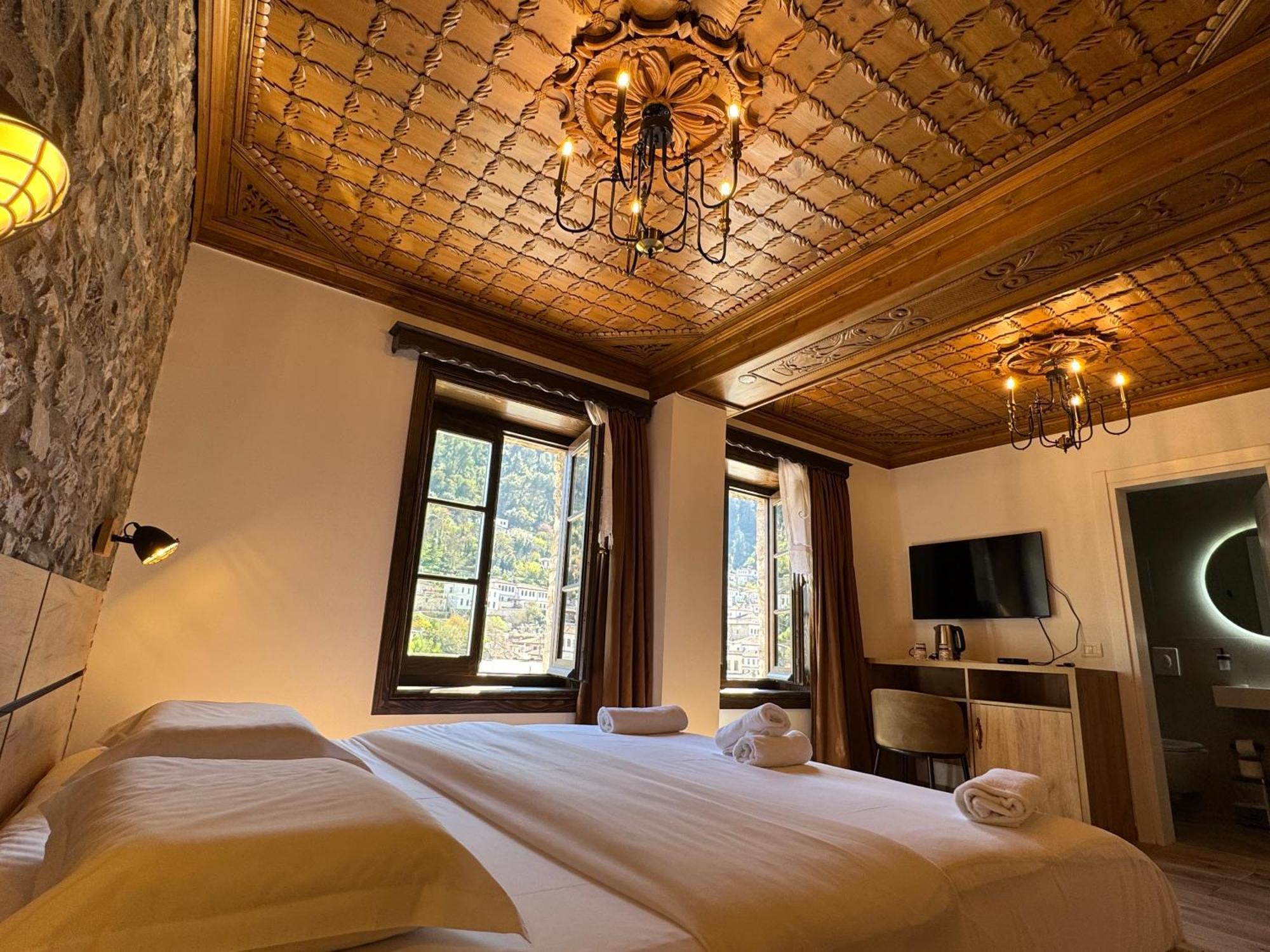 Hotel Ansel Berat Ngoại thất bức ảnh